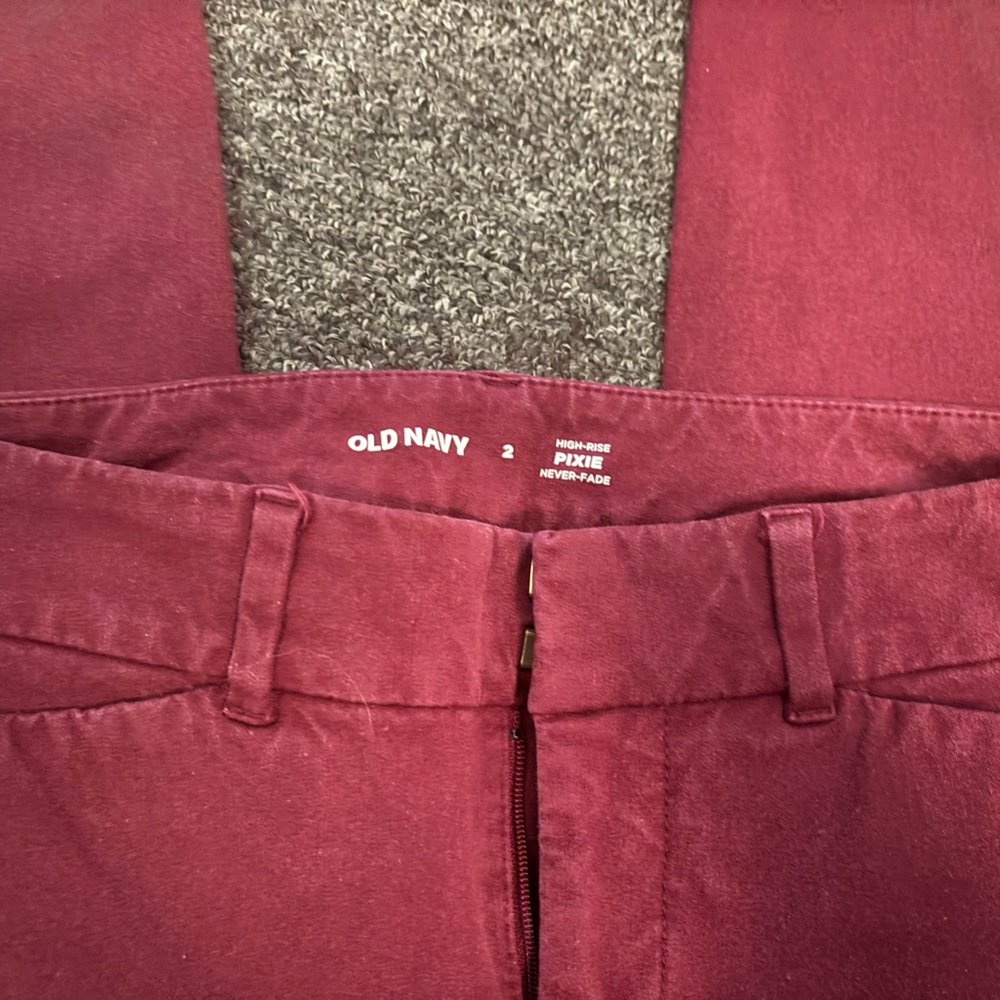 Old Navy maroon Chinos